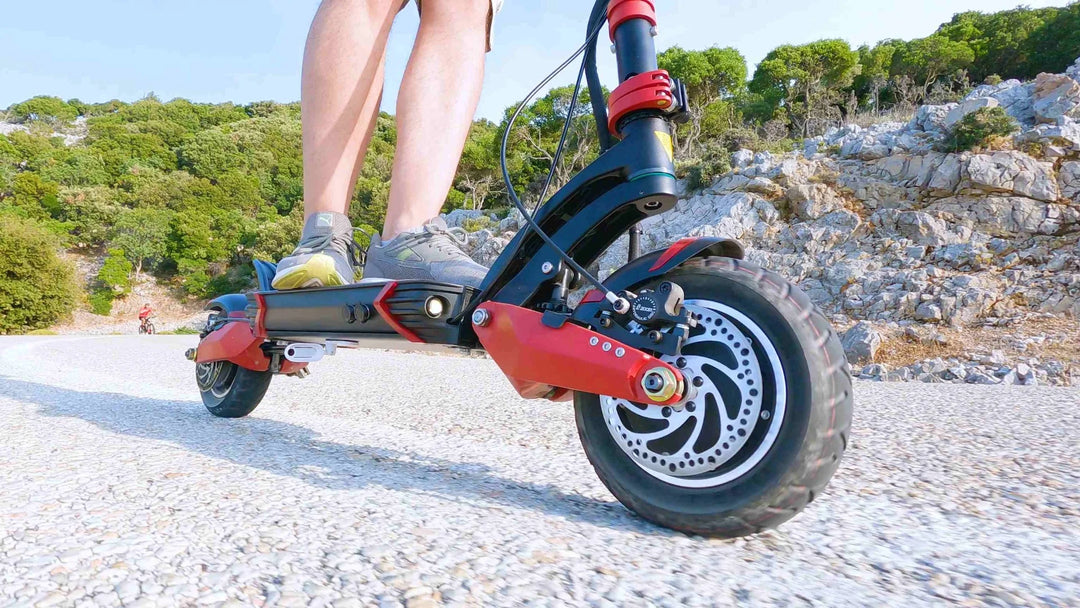 Les trottinettes électriques tout-terrain : explorez la nature avec facilité